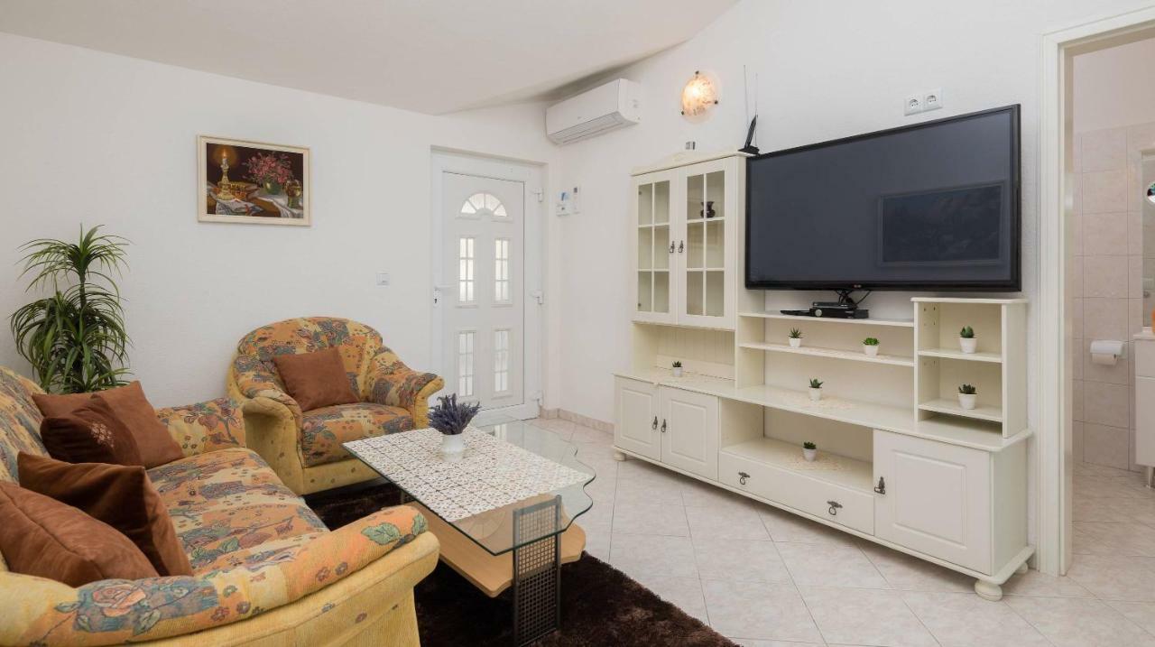 Contessa Apartment Lokva Rogoznica